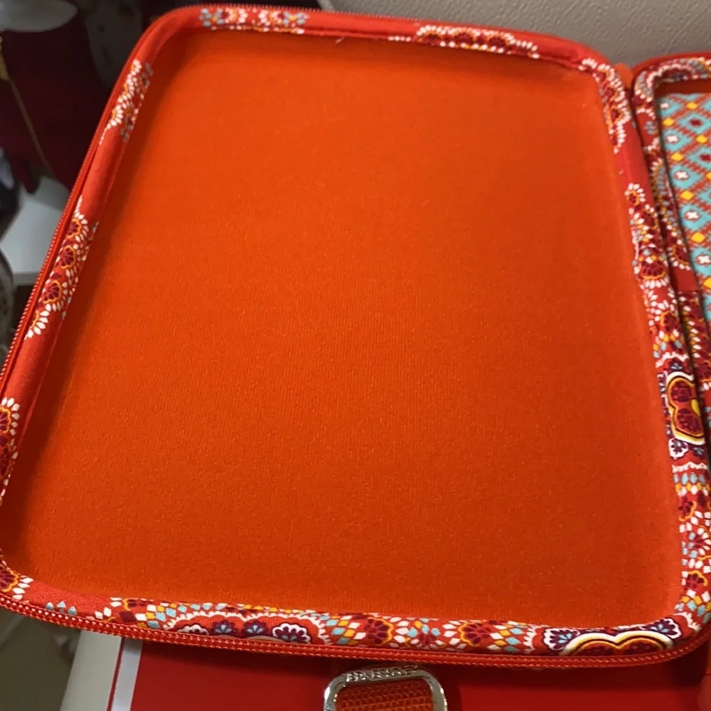 Vera Bradley Tablet PC holder brand new.